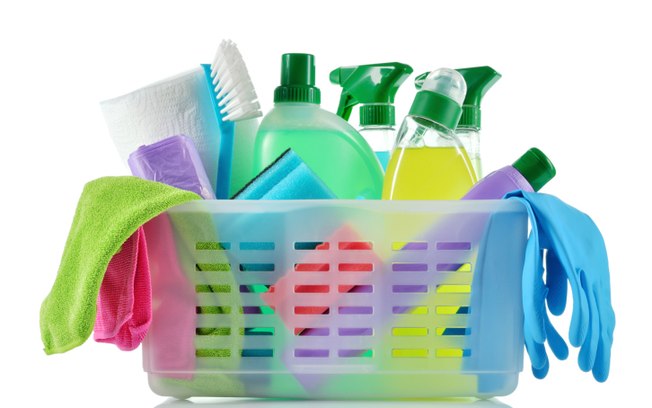Cuidado com a escolha dos produtos de limpeza. Utilizá-los para o fim errado pode danificar as superfícies