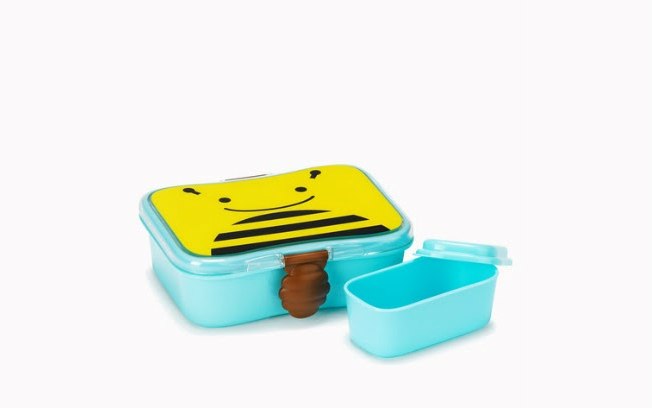 Este kit de marmitas divertidas podem servir para levar o lanche do seu filho. De Skip Hop Zoo para Bebê Boutique. (R$99,90)