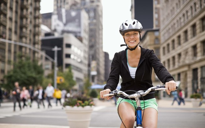 Treino aeróbico: andar de bicicleta é uma alternativa 